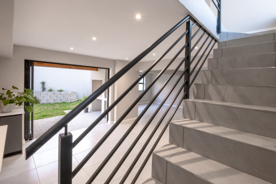 3 Bedroom Property for Sale in Blue Mountain Village Western Cape